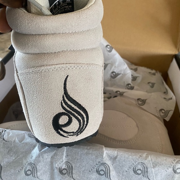 RYDERWEAR WORKOUT SHOES - Picture 7 of 9